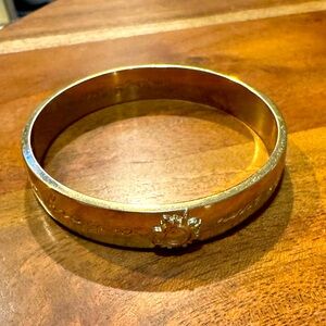 Lilly PulitzerStory written in the sun bracelet